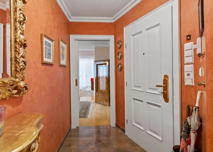 Spacious Penthouse With Stephen Cathedral View Viena