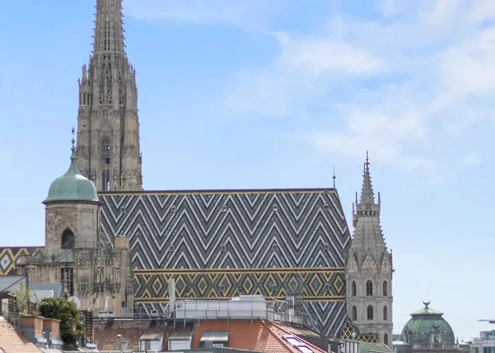 Spacious Penthouse With Stephen Cathedral View * Viena